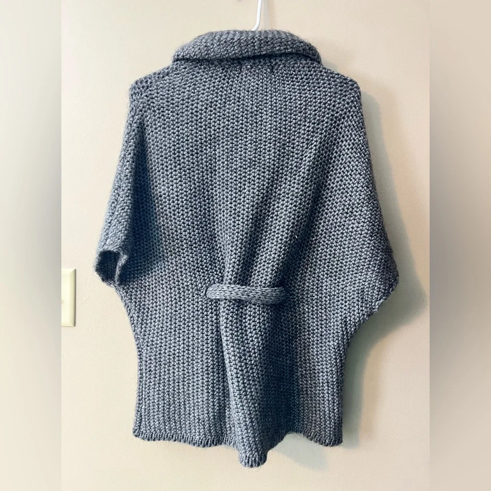 Elsamanda made in Italy small oversized chunky kimono style sweater wool blend.